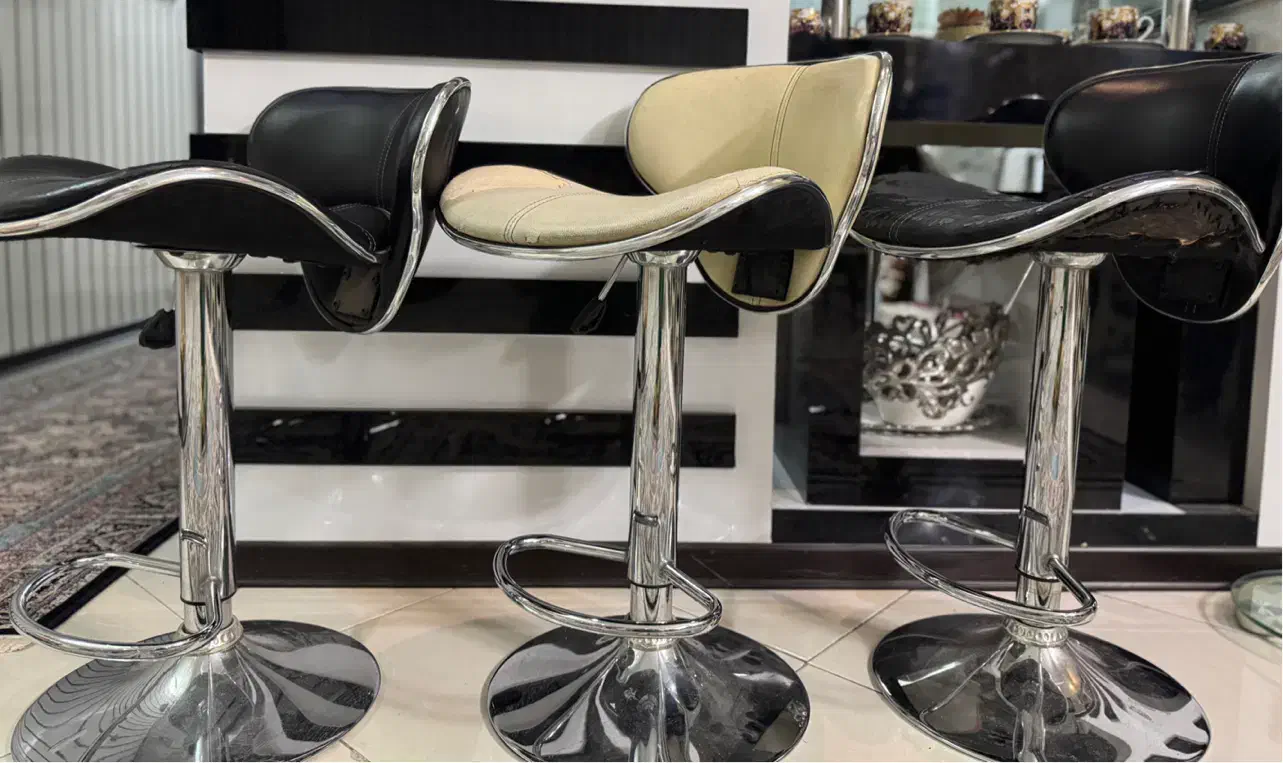 صندلی گردان|صندلی و نیمکت|مشهد, هنرور|دیوار