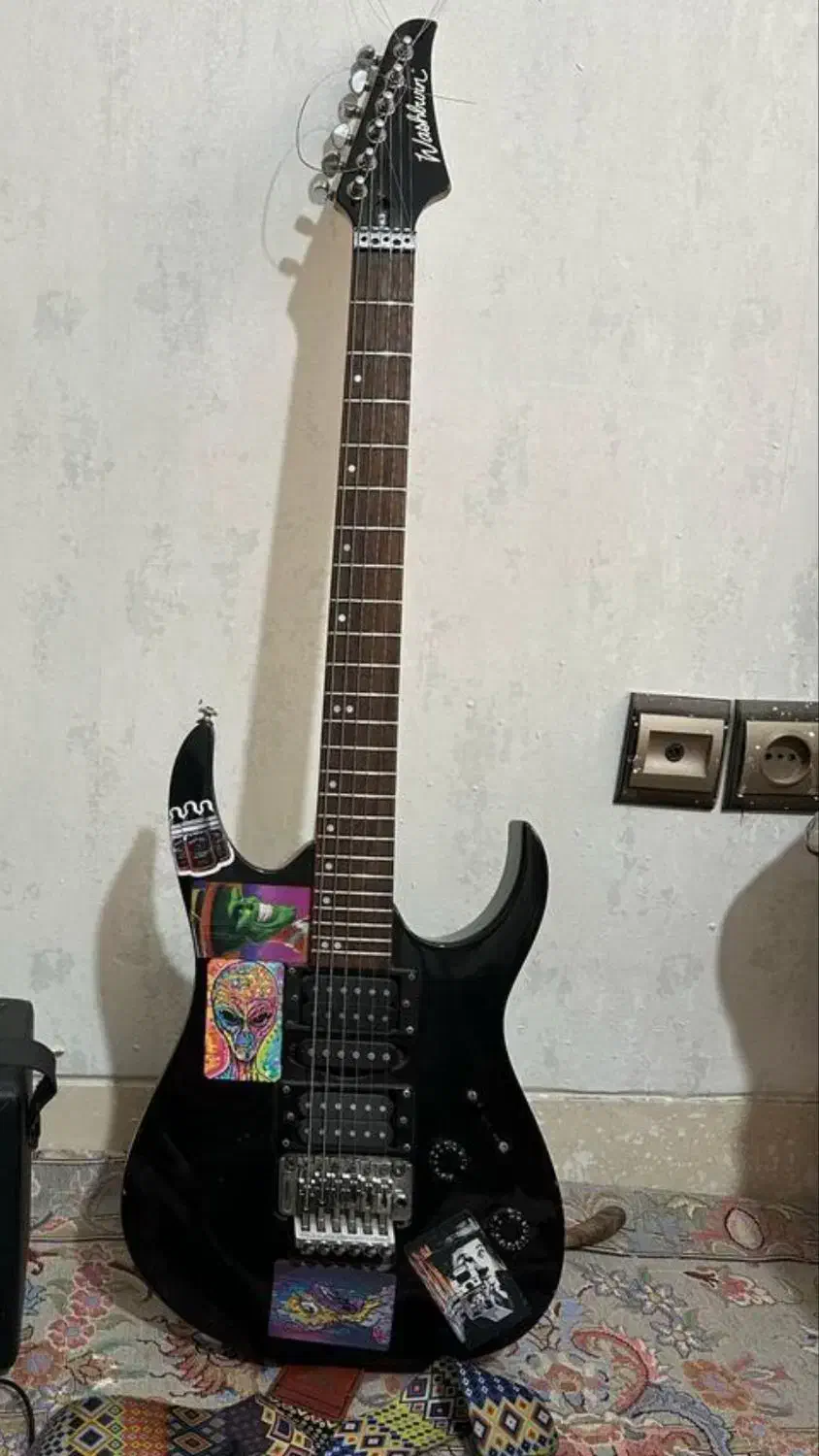 گیتار الکتریک واشبرن|گیتار، بیس، امپلیفایر|پردیس, فاز ۴|دیوار