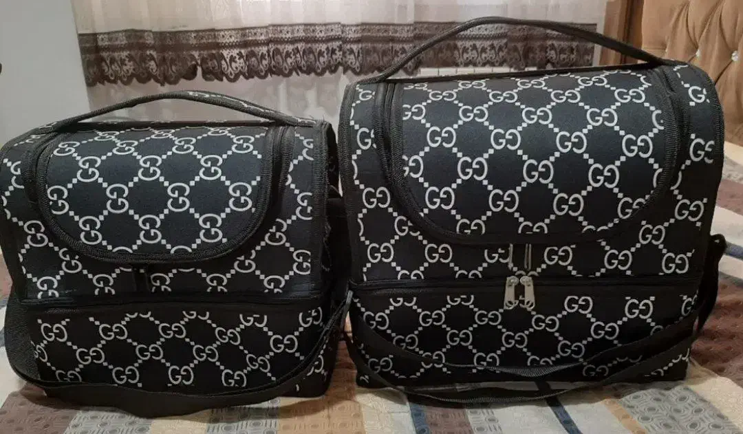 ساک کیف|کیف، کفش، کمربند|فومن, |دیوار