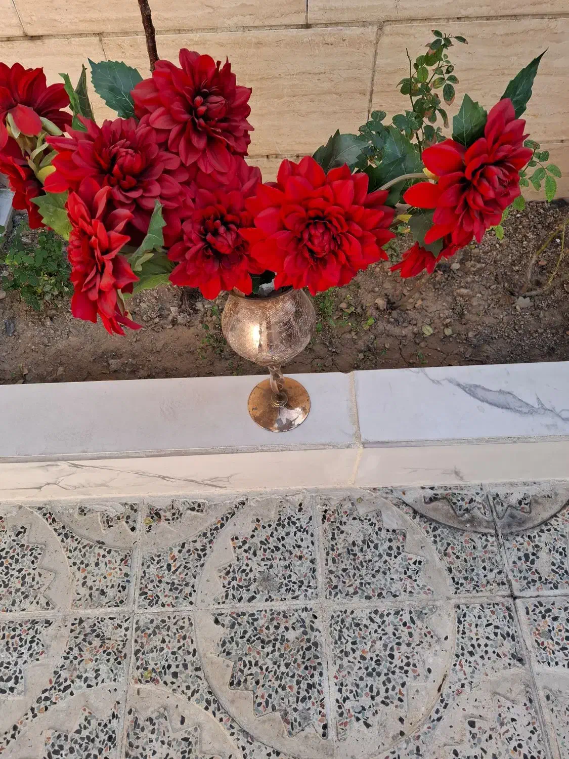 گلدان و گل|گل مصنوعی|اسلام‌شهر, شاطره|دیوار