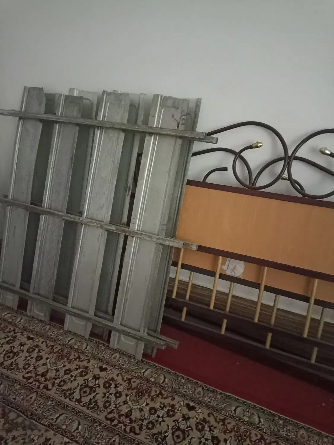 تخت یک نفره|تخت و سرویس خواب|رامهرمز, |دیوار