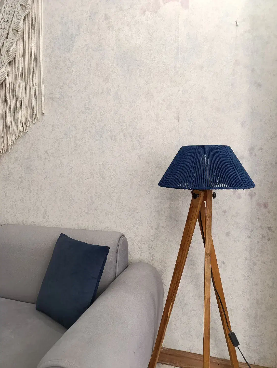 آباژور مکرومه بافی|چراغ خواب و آباژور|شیراز, کوشک میدان|دیوار