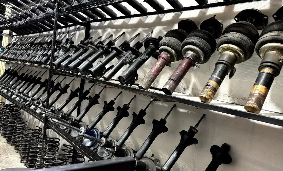 کمک فنر پژو پراید تیبا پیکان سمند و..ضمانت ۶ماه|قطعات یدکی و لوازم جانبی|خرمآباد, |دیوار