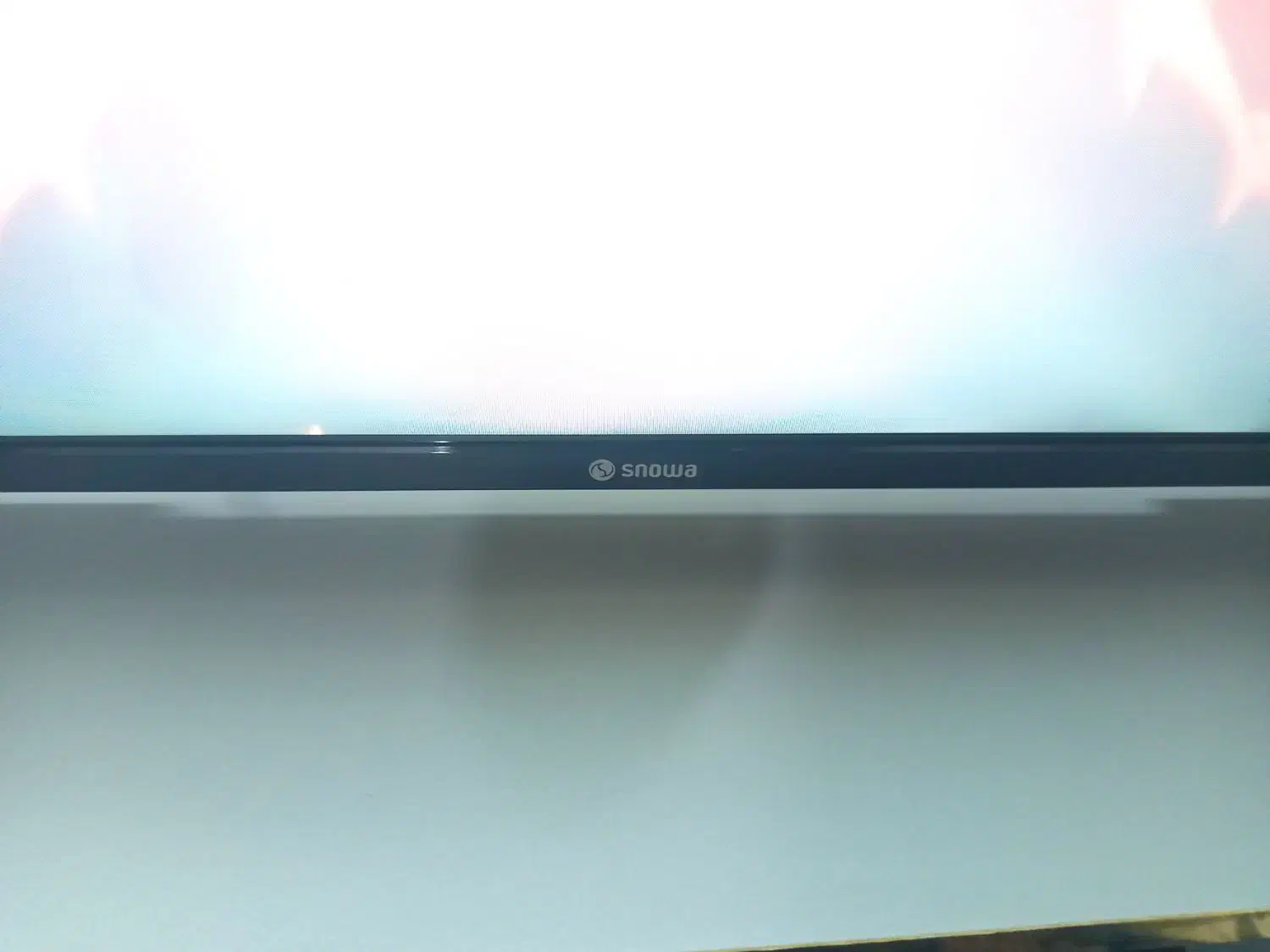 ال ای دی تلویزیون|تلویزیون و پروژکتور|قم, چهل درخت‎|دیوار