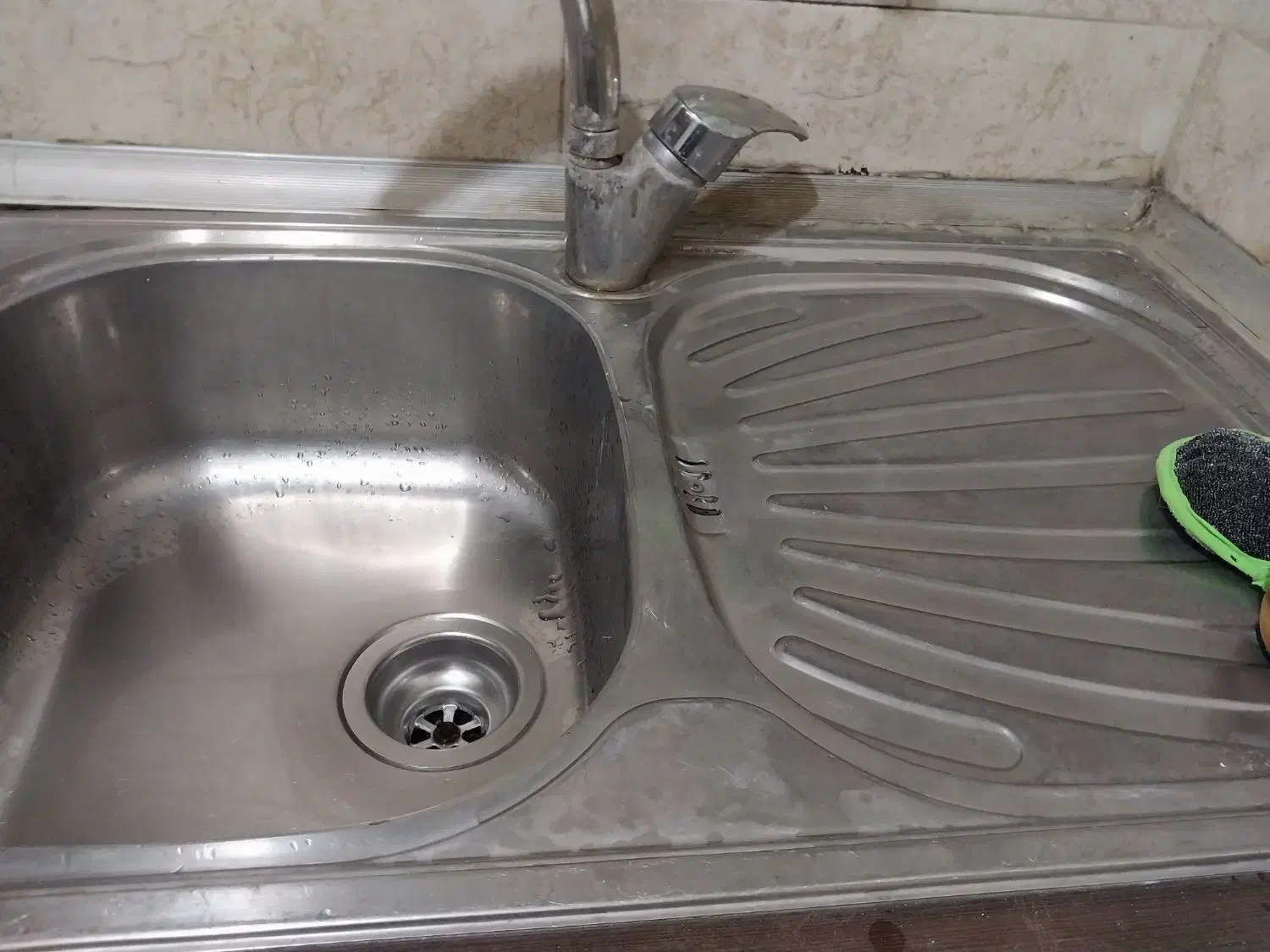 سینک تک لگن|آب‌چکان و نظم‌دهنده ظروف|تهران, نجات اللهی|دیوار