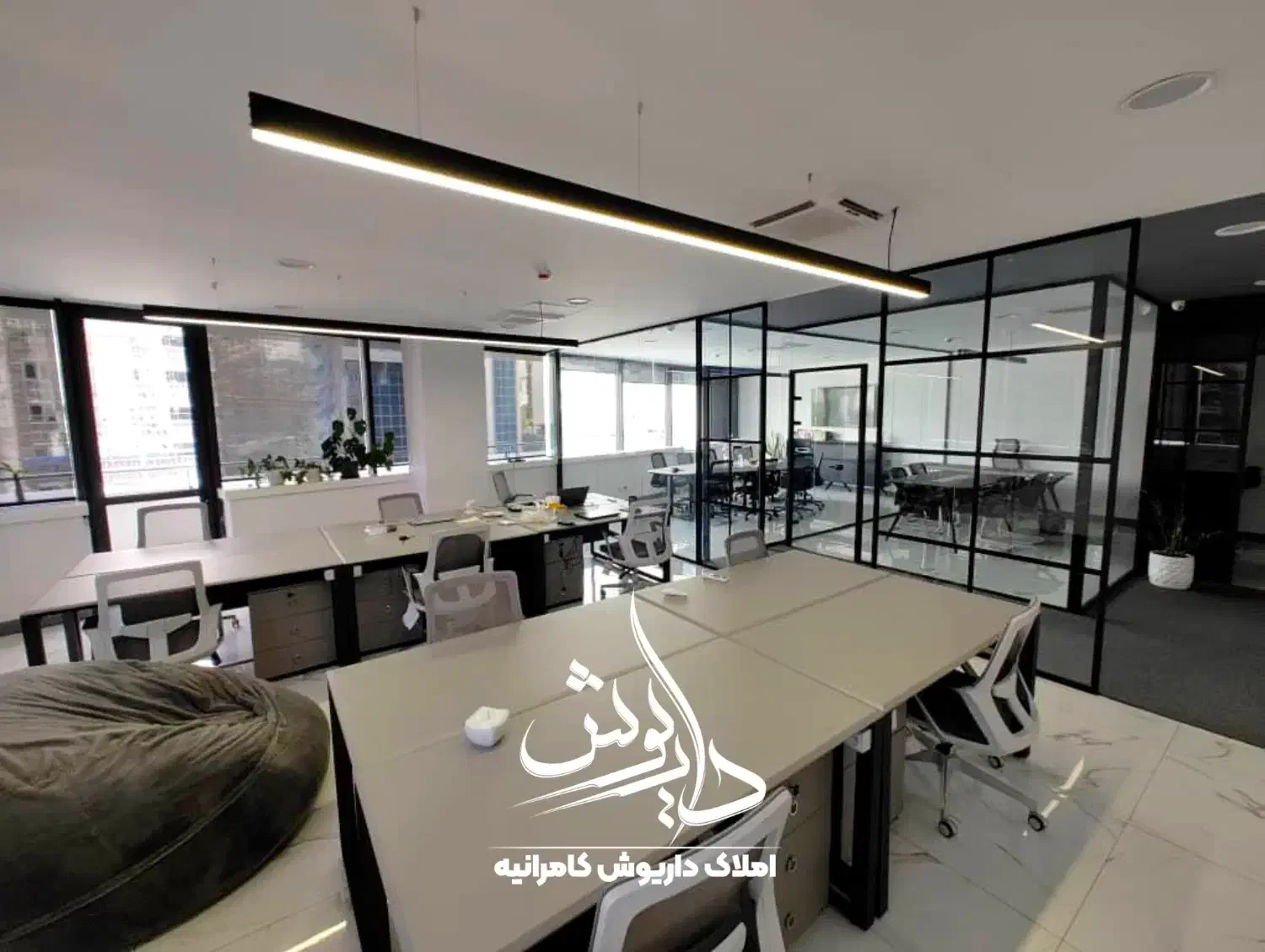 بر کامرانیه شمالی/اجاره/300متر/سالن فلت/تکواحدی|اجارهٔ دفتر کار، اتاق اداری، مطب|تهران, کامرانیه|دیوار
