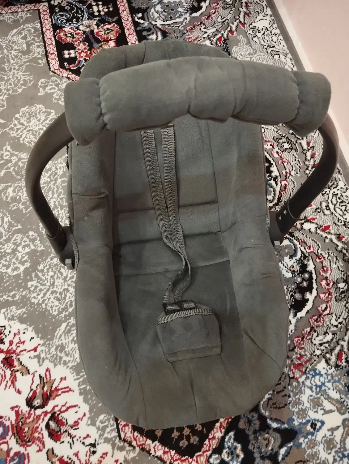 کریر|اسباب و اثاث بچه|مشهد, حسین‌آباد|دیوار