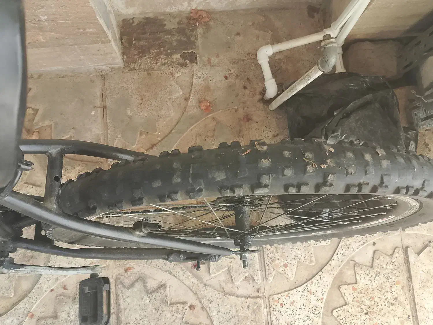 دوچرخه|دوچرخه، اسکیت، اسکوتر|کوهسار (البرز), |دیوار