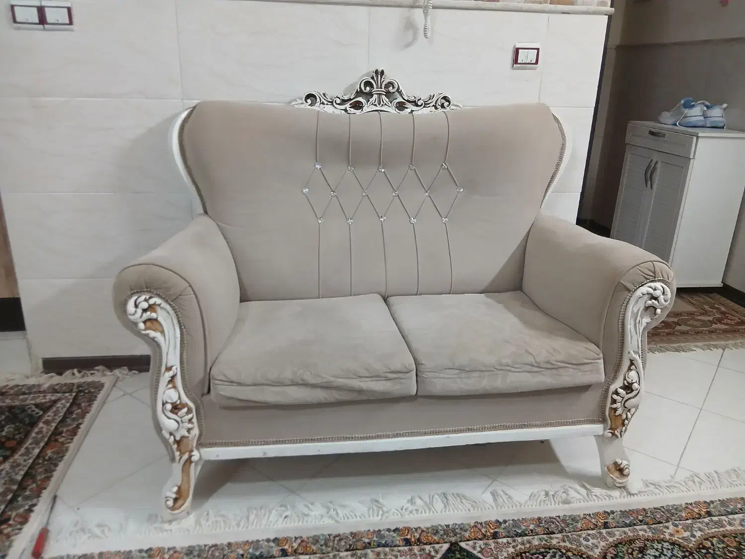 مبل و میز عسلی و میز تلیویزیون و جا کفشی|مبلمان خانگی و میز عسلی|سمنان, |دیوار