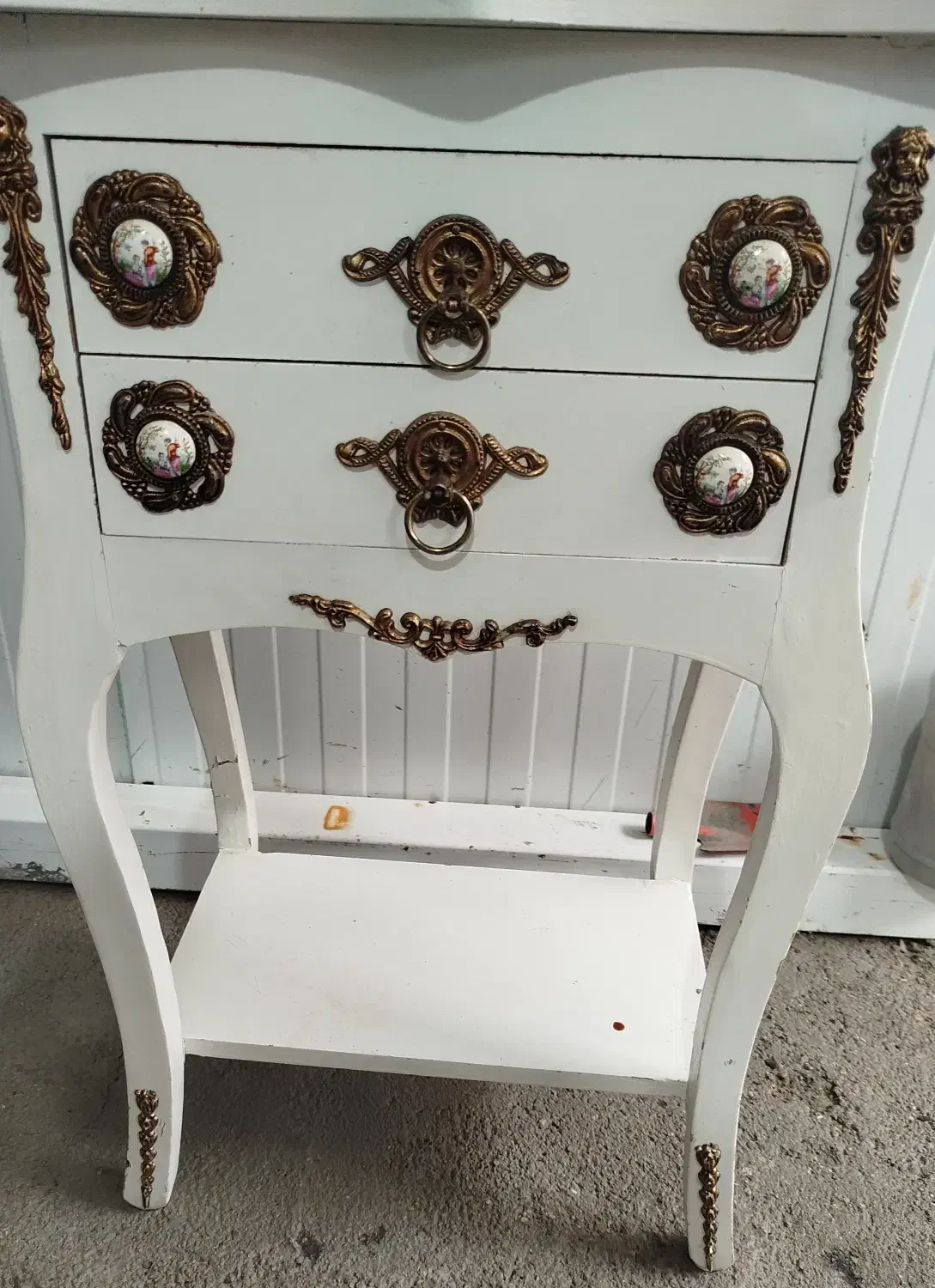 میز تلفن|میز تلفن|سرپل ذهاب, |دیوار