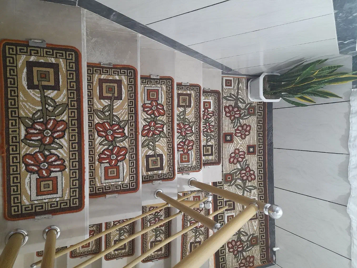 گلیم رو پله ای|گلیم، جاجیم، گبه|سقز, |دیوار