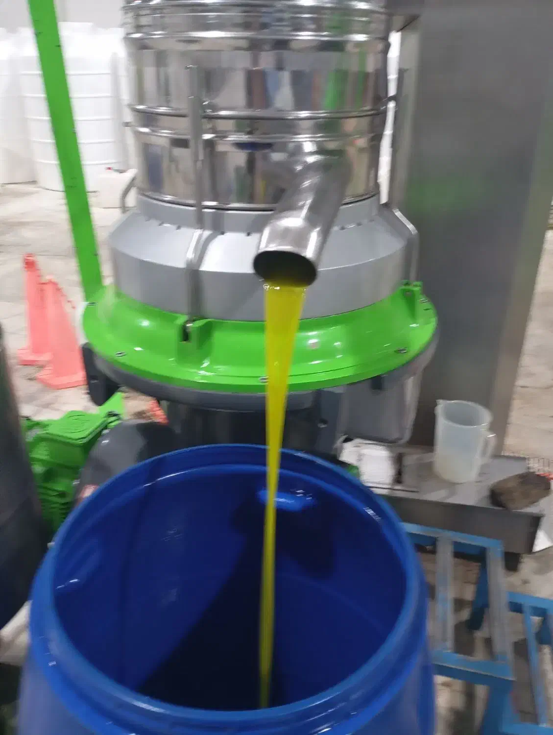 روغن زیتون فرابکر 500کیلو تحویل کارخانه|خوردنی و آشامیدنی|مینودشت, |دیوار