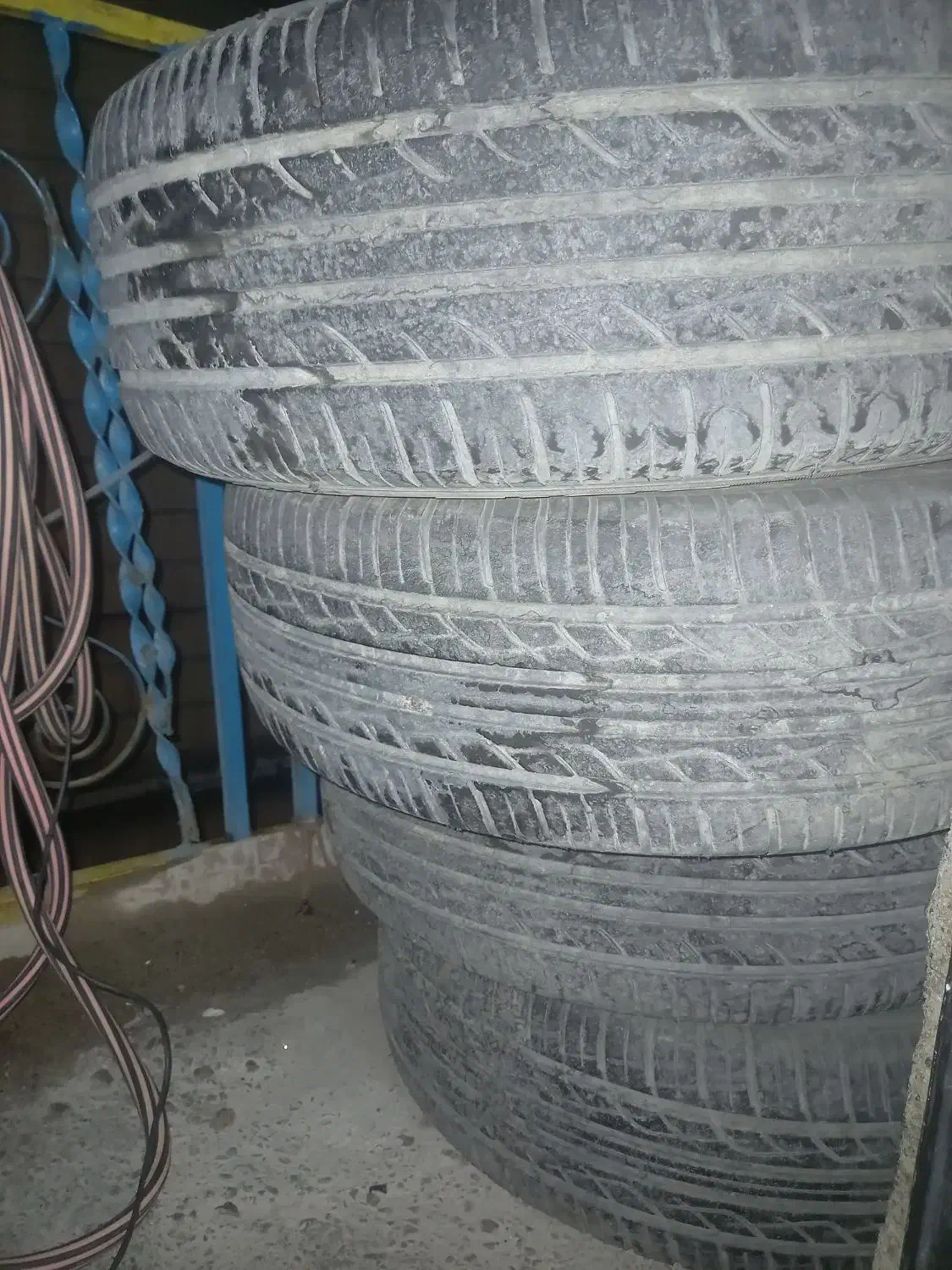 لاستیک ۱۵|قطعات یدکی و لوازم جانبی|جوانرود, |دیوار