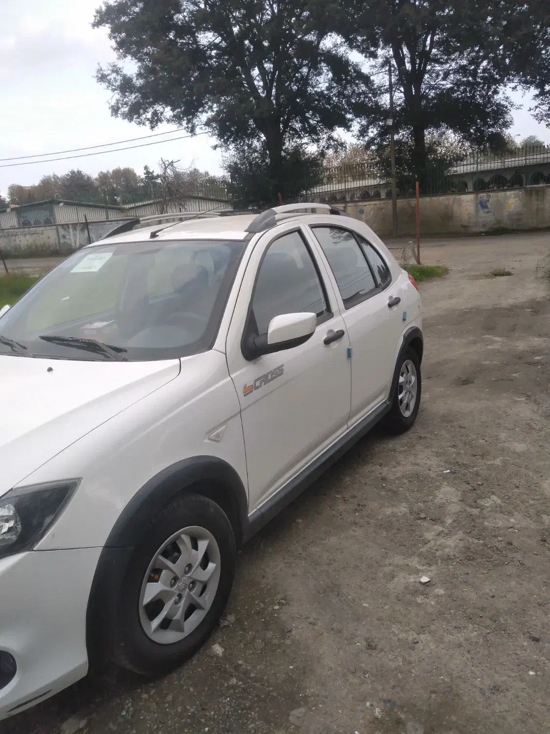 کوئیک mtبی رنگ بی ضربه|خودرو سواری و وانت|لاهیجان, جمهوری|دیوار