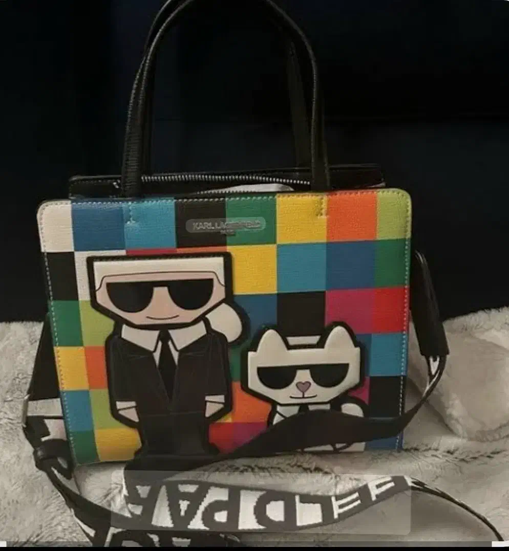 کیف رو دوشی برند کارل لاگرفلد پاریس اصل|کیف، کفش، کمربند|فردیس, فردیس|دیوار