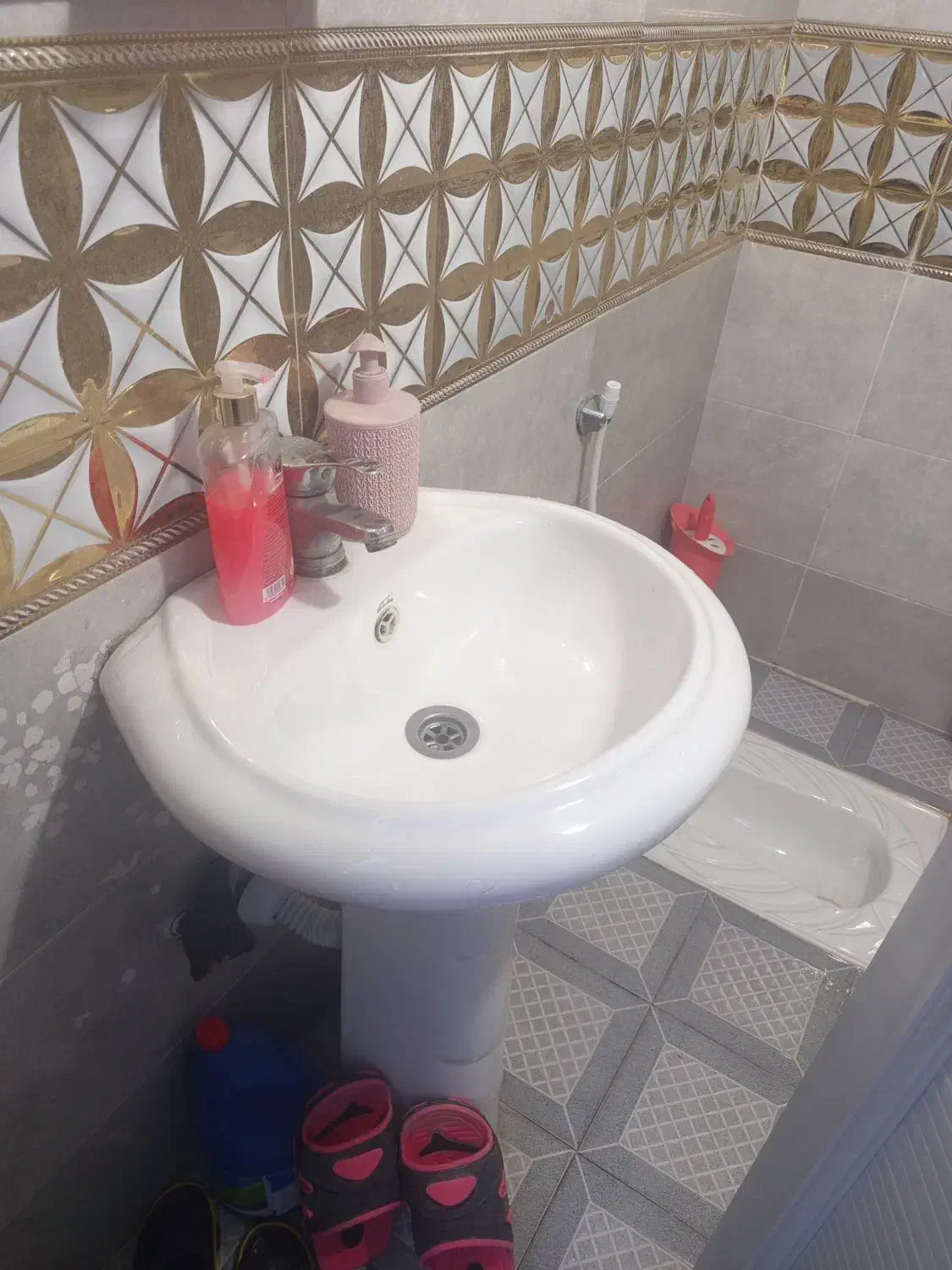 روشویی|لوازم سرویس بهداشتی|کرج, ملکآباد|دیوار