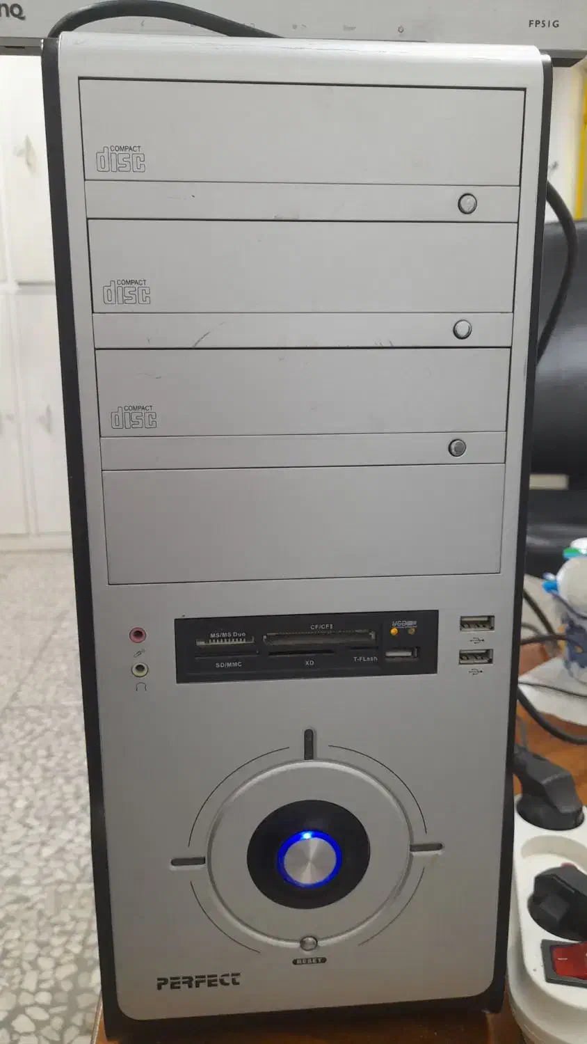 کامپیوتر خانگی سالم|رایانه رومیزی|رشت, پورسینا|دیوار