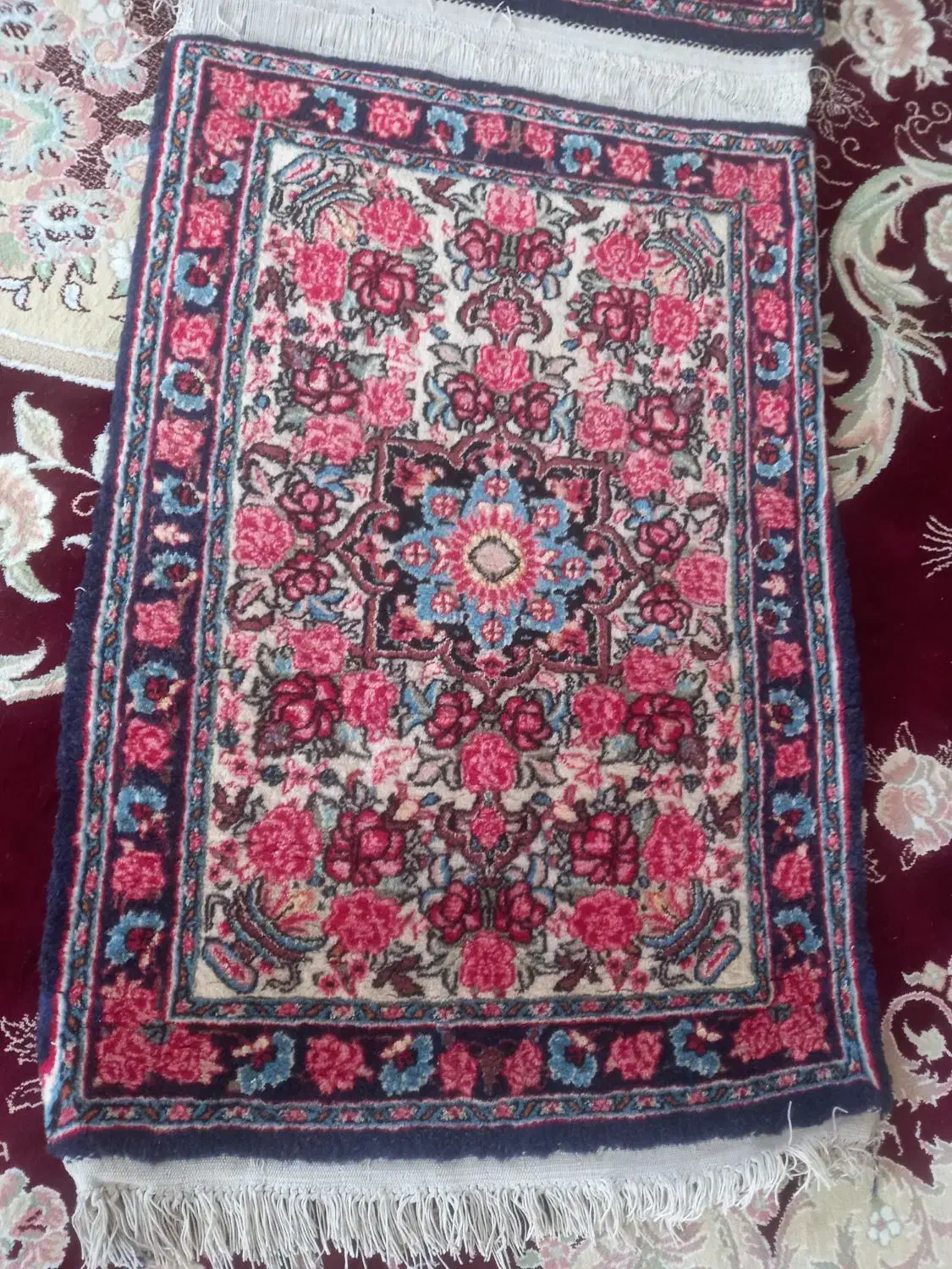 یک جفت پشتی کار کرده|پشتی|بیجار, |دیوار