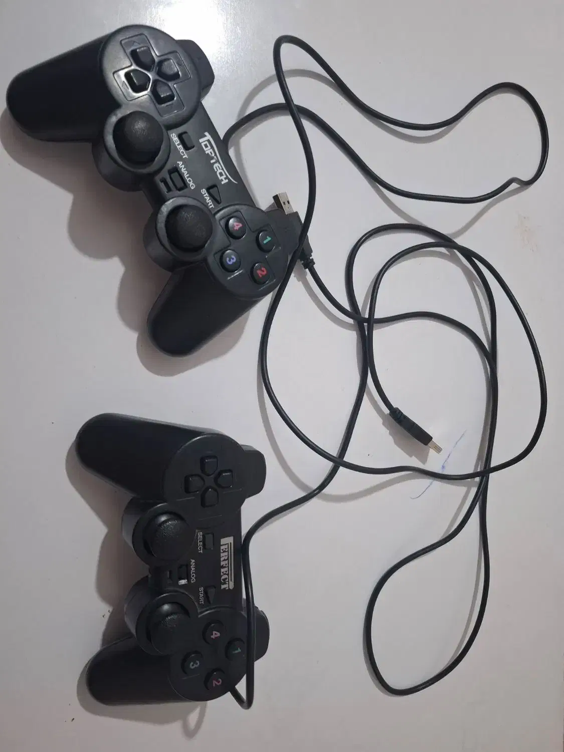 دست گیره ی بازی|کنسول، بازی ویدئویی و آنلاین|همدان, |دیوار