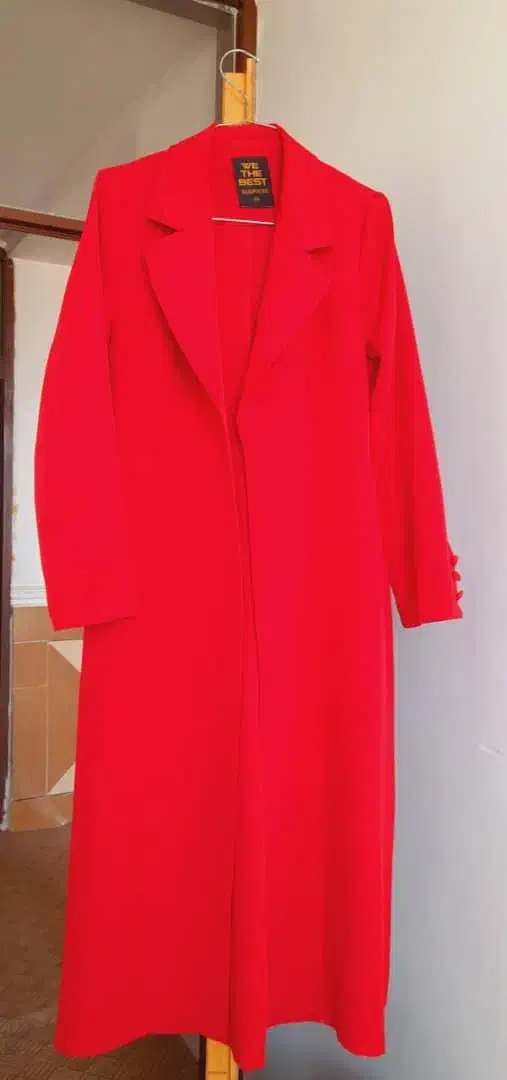 تعدادی مانتو شیک و تمیز|لباس|مسجد سلیمان, |دیوار