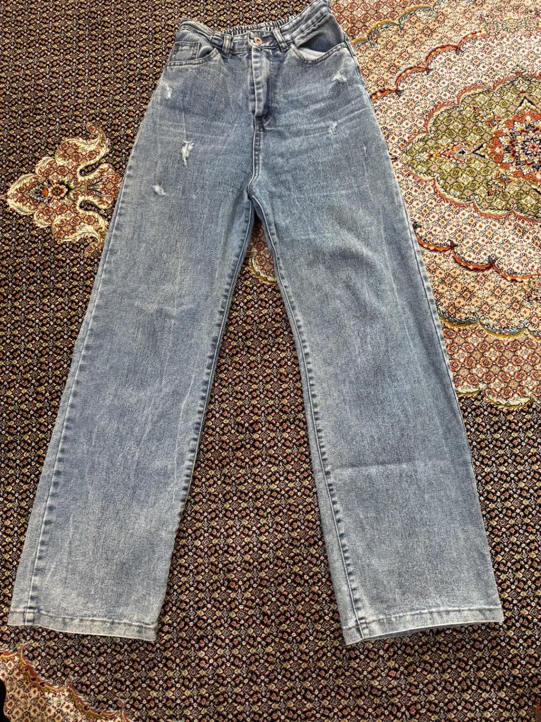 شلوار لی|لباس|شیروان (خراسان), |دیوار