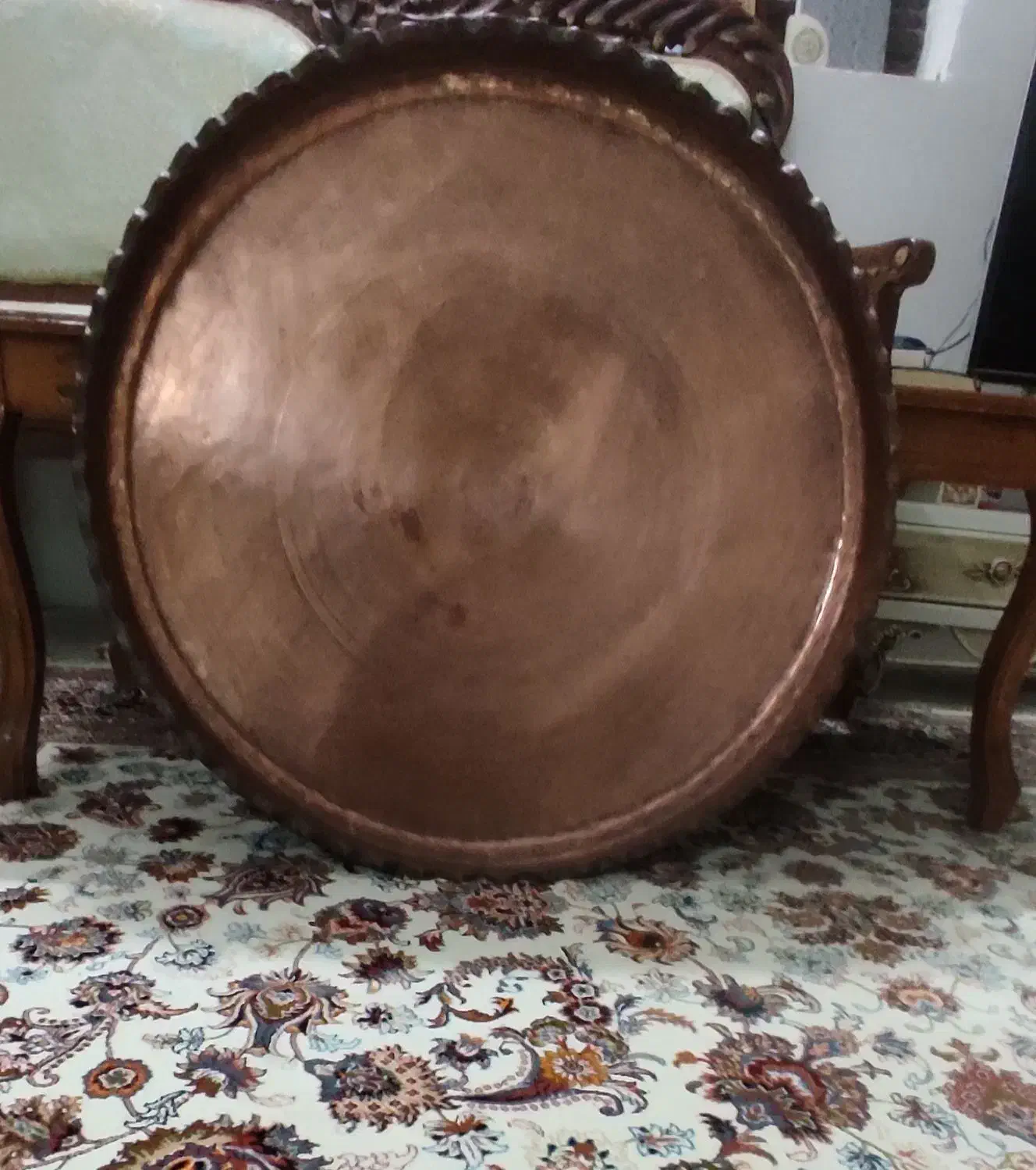 مجمع، سینی مسی|کلکسیون اشیاء عتیقه|کاشان, شاهد|دیوار