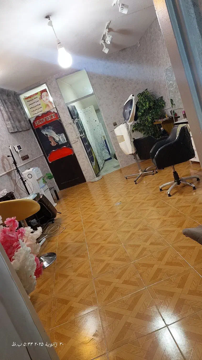 زیر زمین ۶۸متری باجک۲ خیابان حائری|اجارهٔ دفتر کار، اتاق اداری، مطب|قم, چهار امامزاده|دیوار