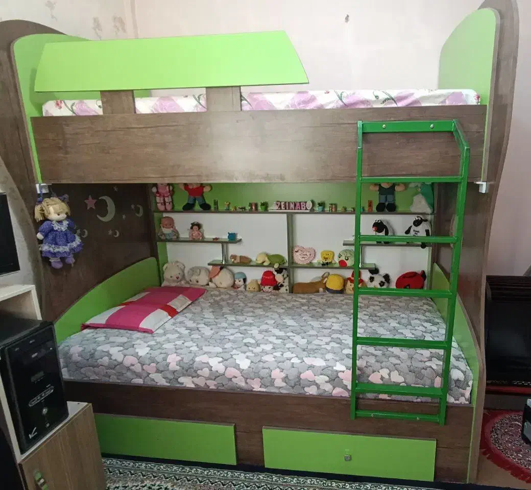 تخت دو طبقه کودک و نوجوان در حد نو|تخت و سرویس خواب|ملایر, |دیوار
