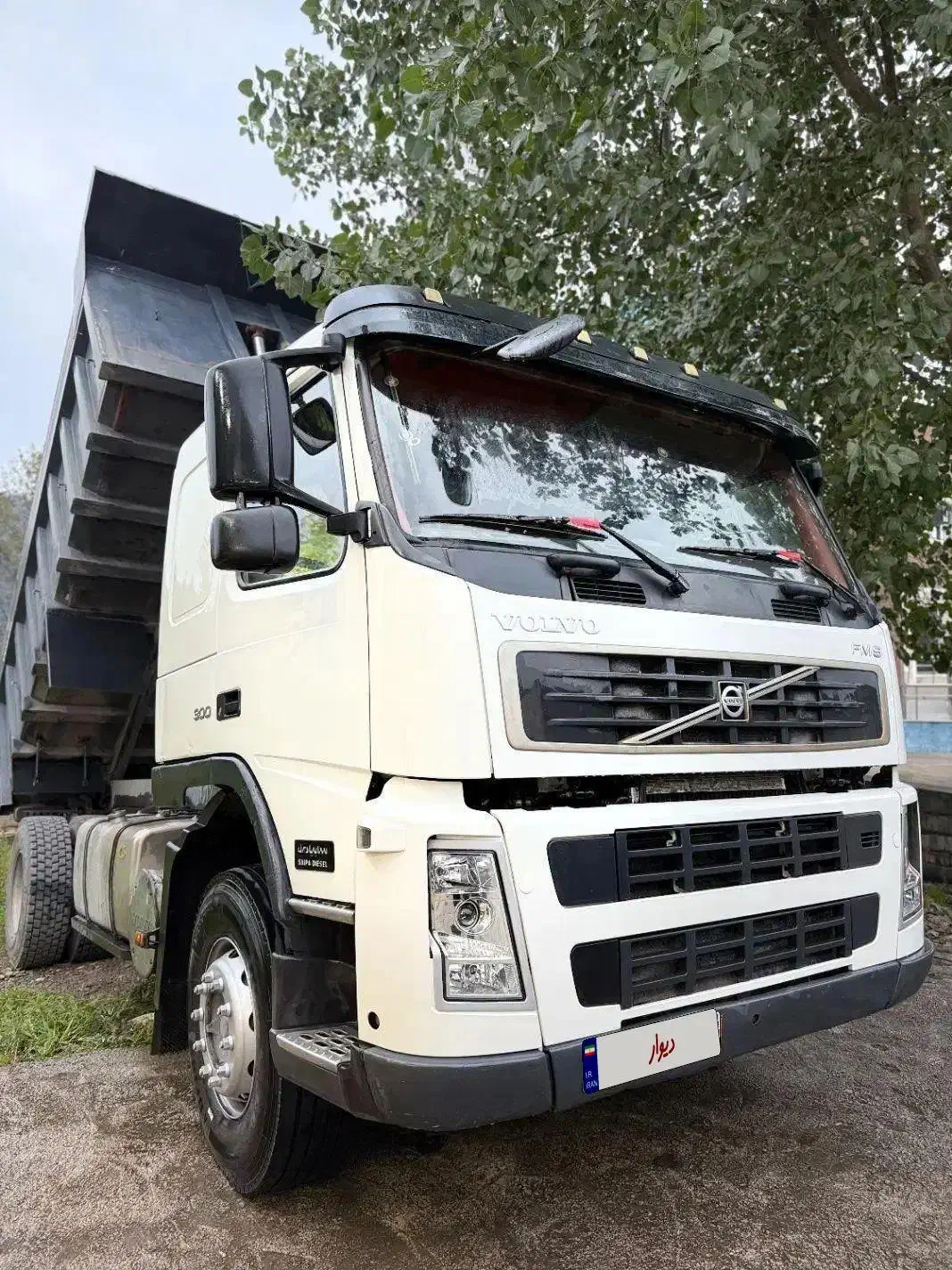 اف ام ۹ ولوو|خودرو سنگین|امامزاده عبدالله, |دیوار