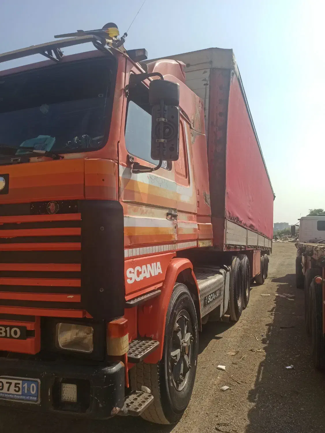 راننده پایه یک با مدارک کامل|استخدام حمل و نقل|ری, شهادت|دیوار