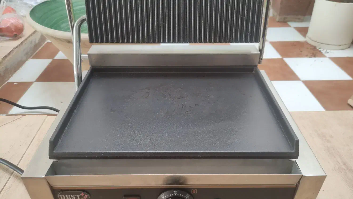 پنینی میکر ، ساندویچ ساز صنعتی|کافیشاپ و رستوران|شیراز, پارک آزادی|دیوار