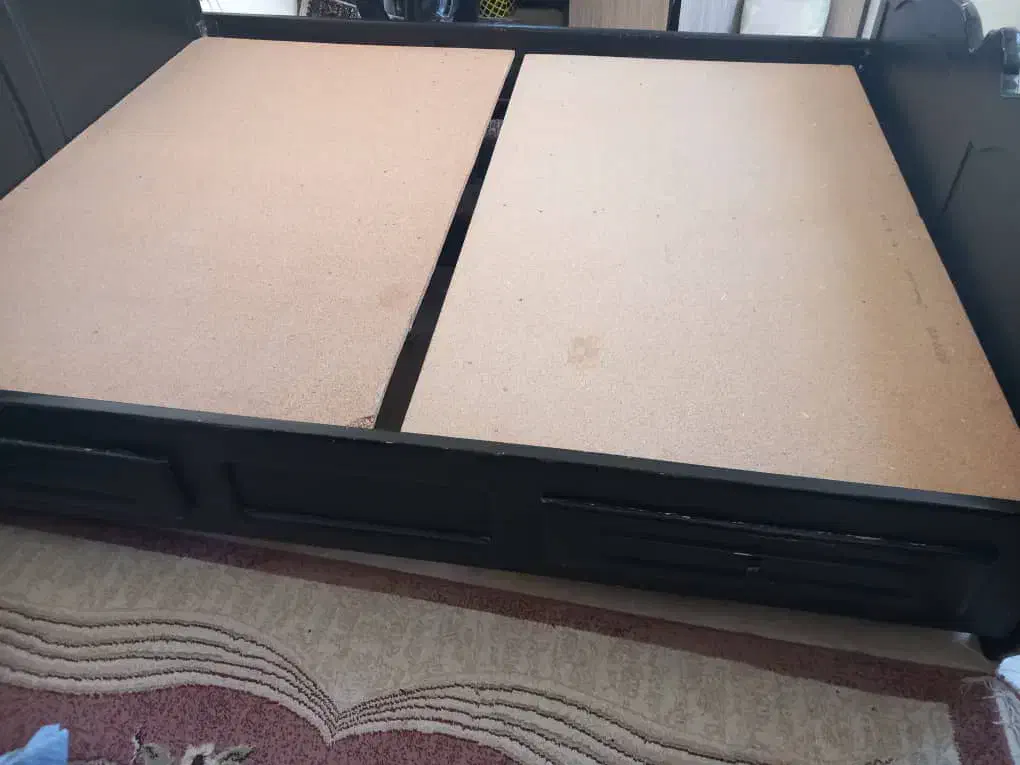 تخت دو نفره تمام چوب|تخت و سرویس خواب|اردبیل, |دیوار