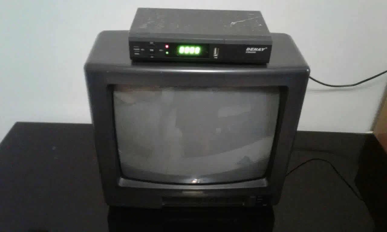 کلیه وسایل منزل بفروش میرسد|سایر لوازم برقی|کیش, |دیوار