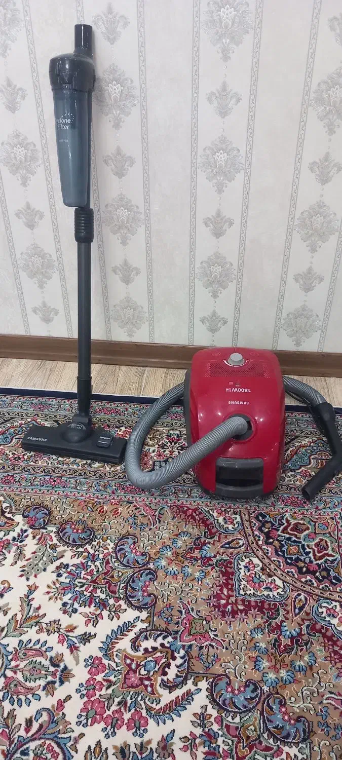 جارو برقی سامسونگ 1800 در حد نو کیسه ای ومخزن دار|جاروبرقی، جارو شارژی، بخارشو|بیجار, |دیوار