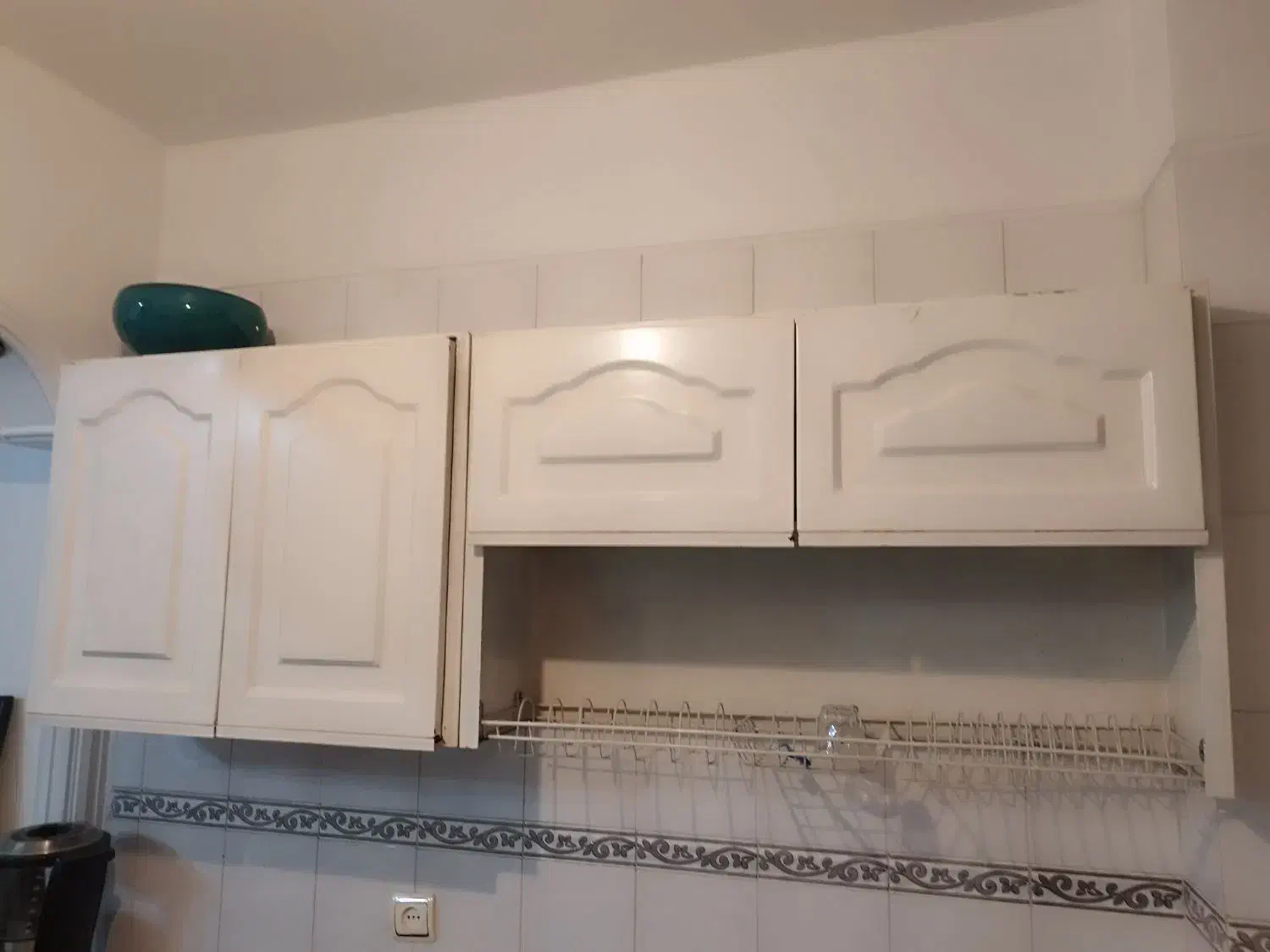 کابینت فلزی با سینک تمیز و سالم|مصالح و تجهیزات ساختمان|تهران, منیریه|دیوار