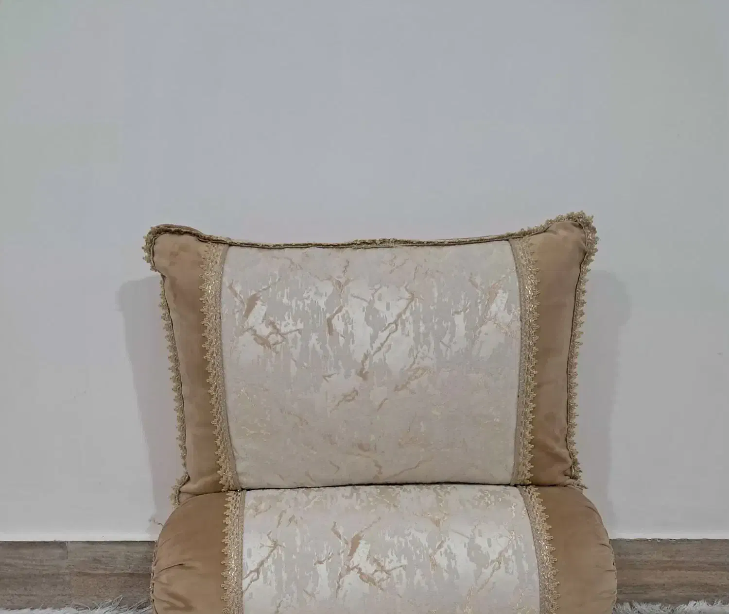 پشتی و بالشت|پشتی|یاسوج, |دیوار