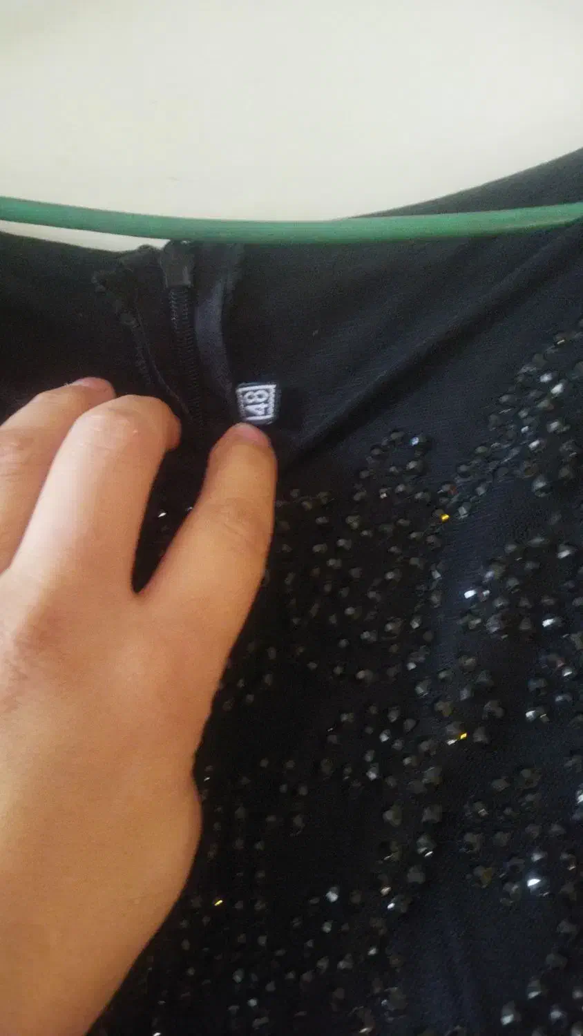 لباس مجلسی|لباس|بروجرد, |دیوار