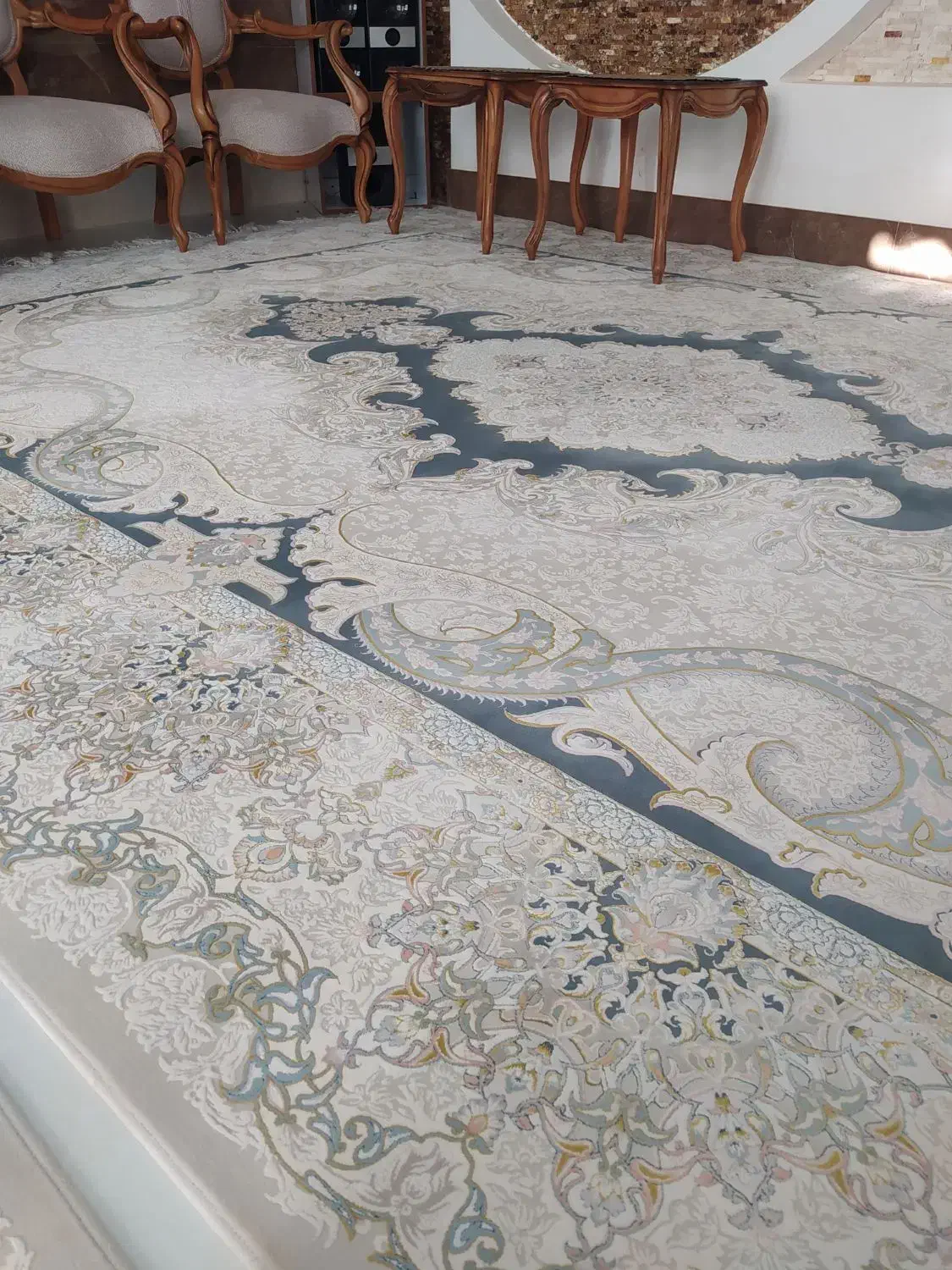 دوعدد قالی دوازده متری نو|فرش|سیرجان, |دیوار