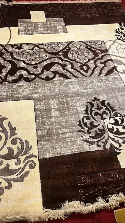 فرش نو|فرش|رشت, سعدی (تختی)|دیوار