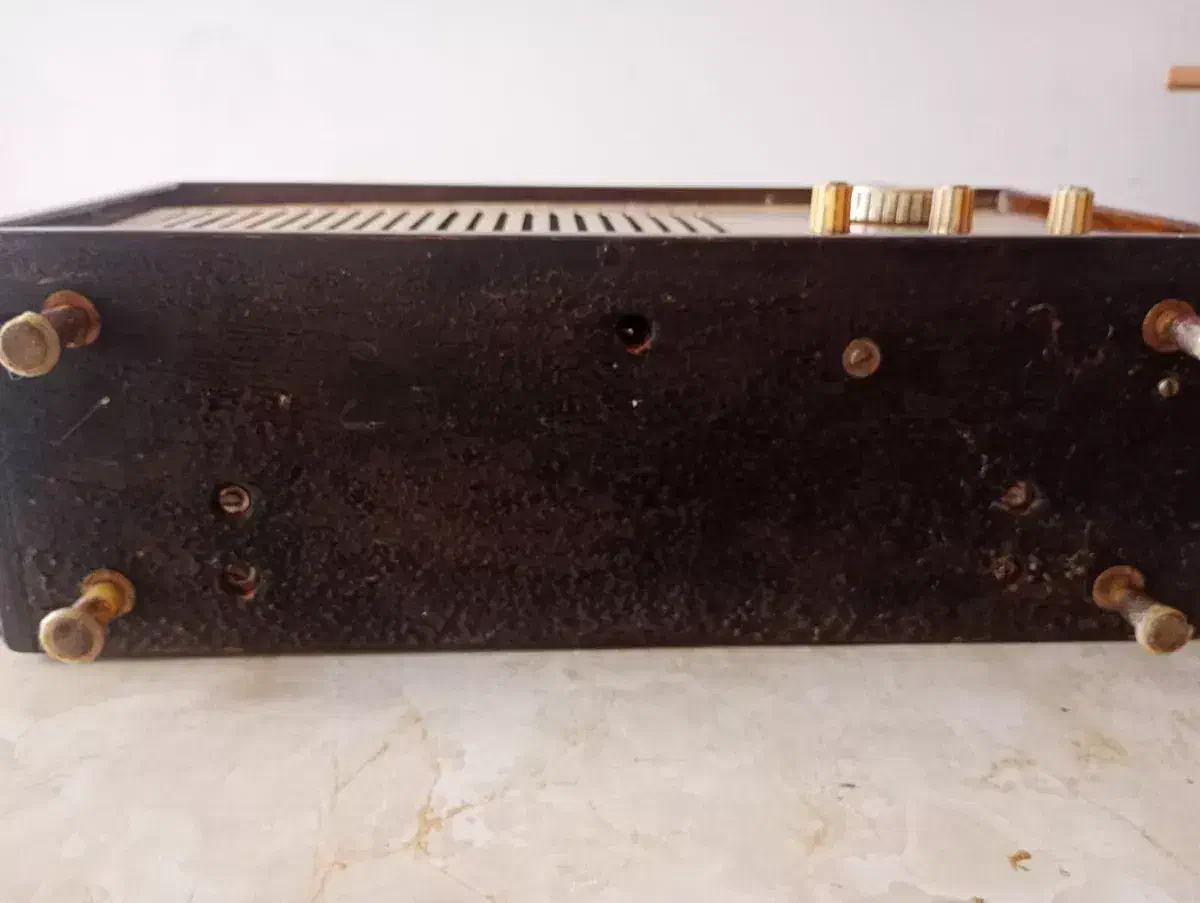 رادیو ترانزیستور قدیمی سونی|سیستم صوتی خانگی|گرگان, |دیوار