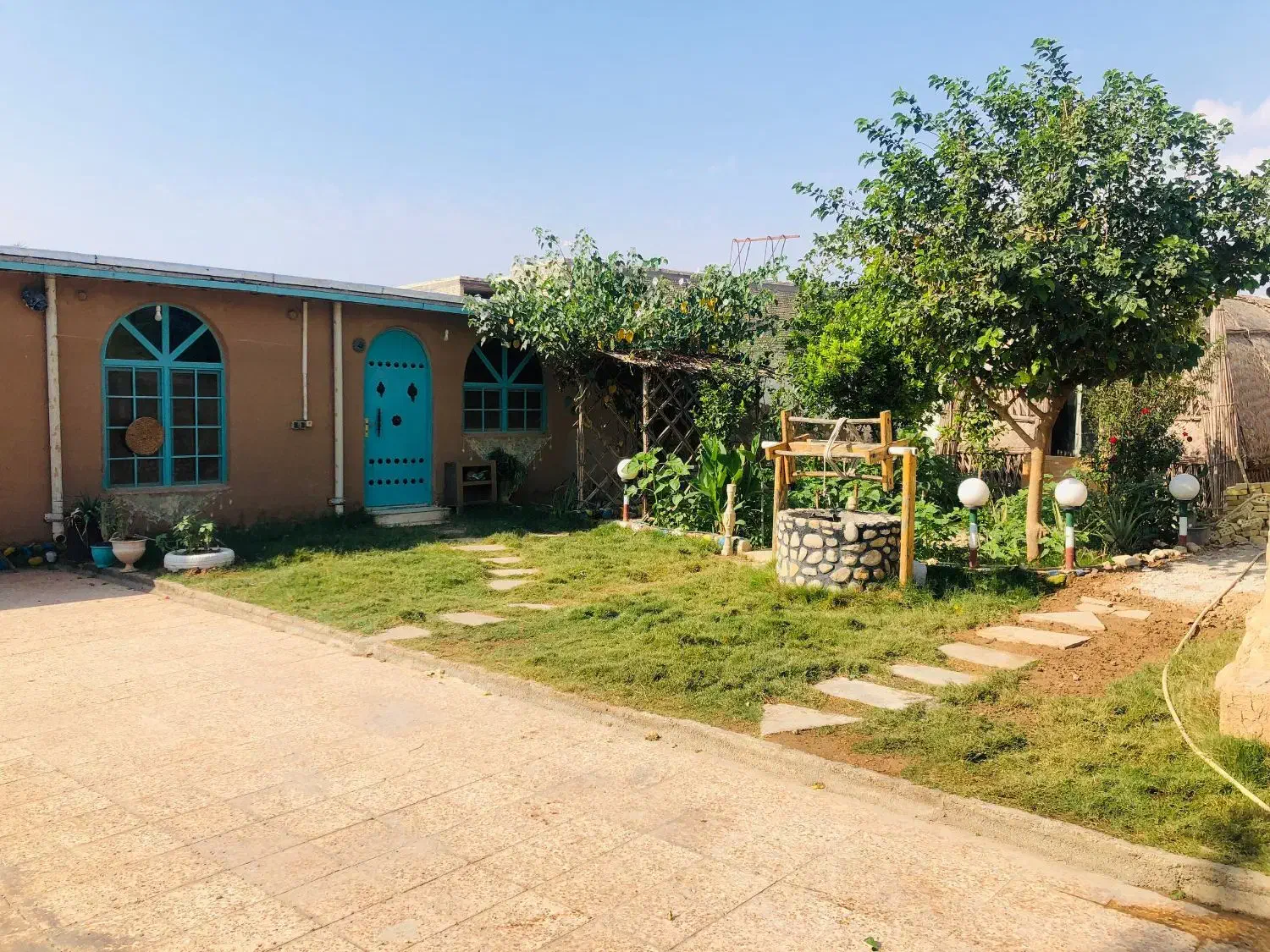 سویت. سویت اقامتگاه. بومگردی|اجارهٔ کوتاه‌مدت آپارتمان و سوئیت|حمیدیه, |دیوار