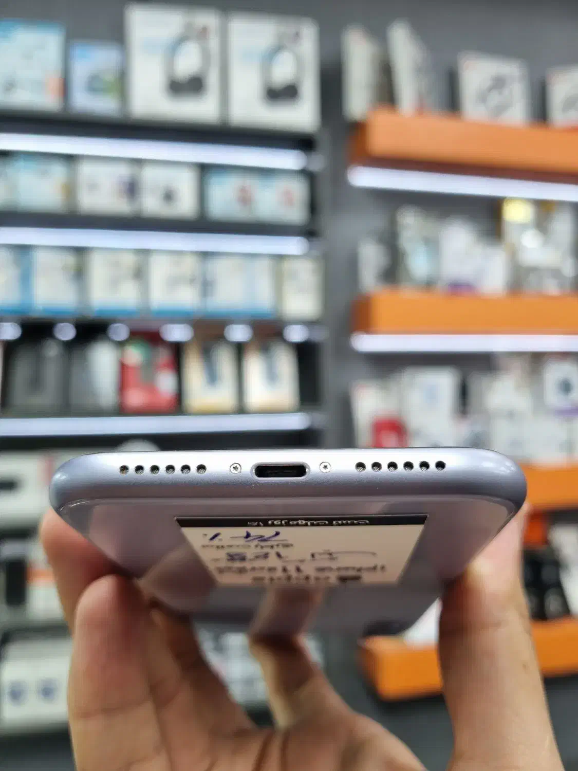 آیفون ۱۱ نرمال/دوسیم /۱۲۸گیگ/داریا شعبه یک|موبایل|نظرآباد, نظرآباد|دیوار