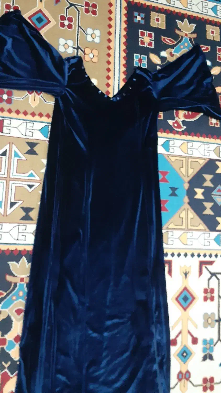 لباس مخمل|لباس|اندیمشک, |دیوار