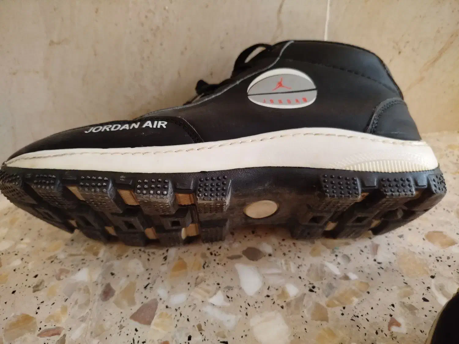 کتونی مشکی|کیف، کفش، کمربند|شیروان (خراسان), |دیوار