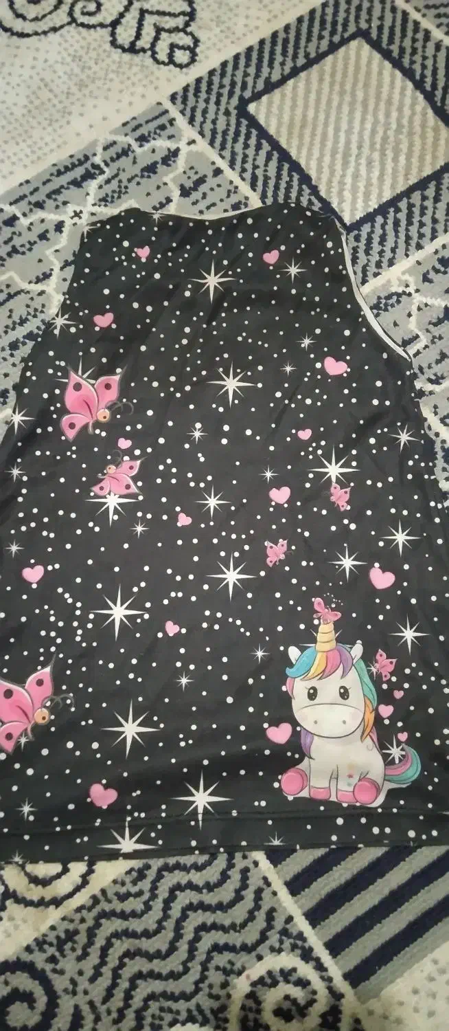 لباس بچگانه|کفش و لباس بچه|قائن, |دیوار