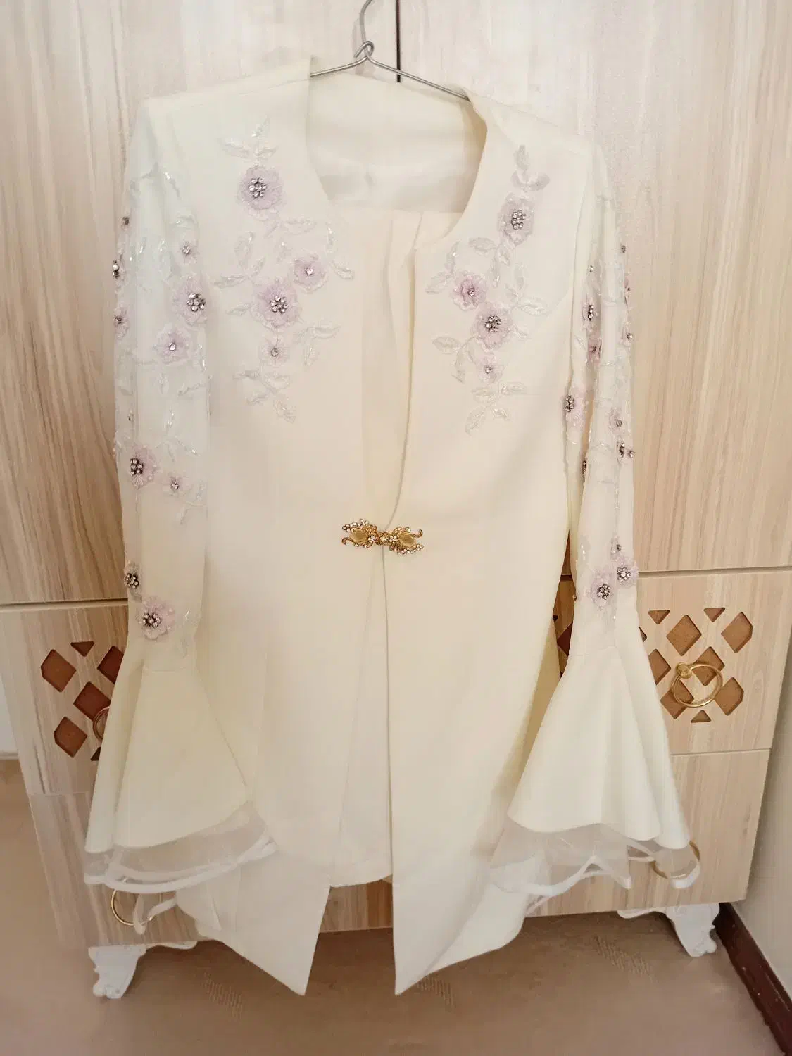 لباس عقد|لباس|زنجان, |دیوار