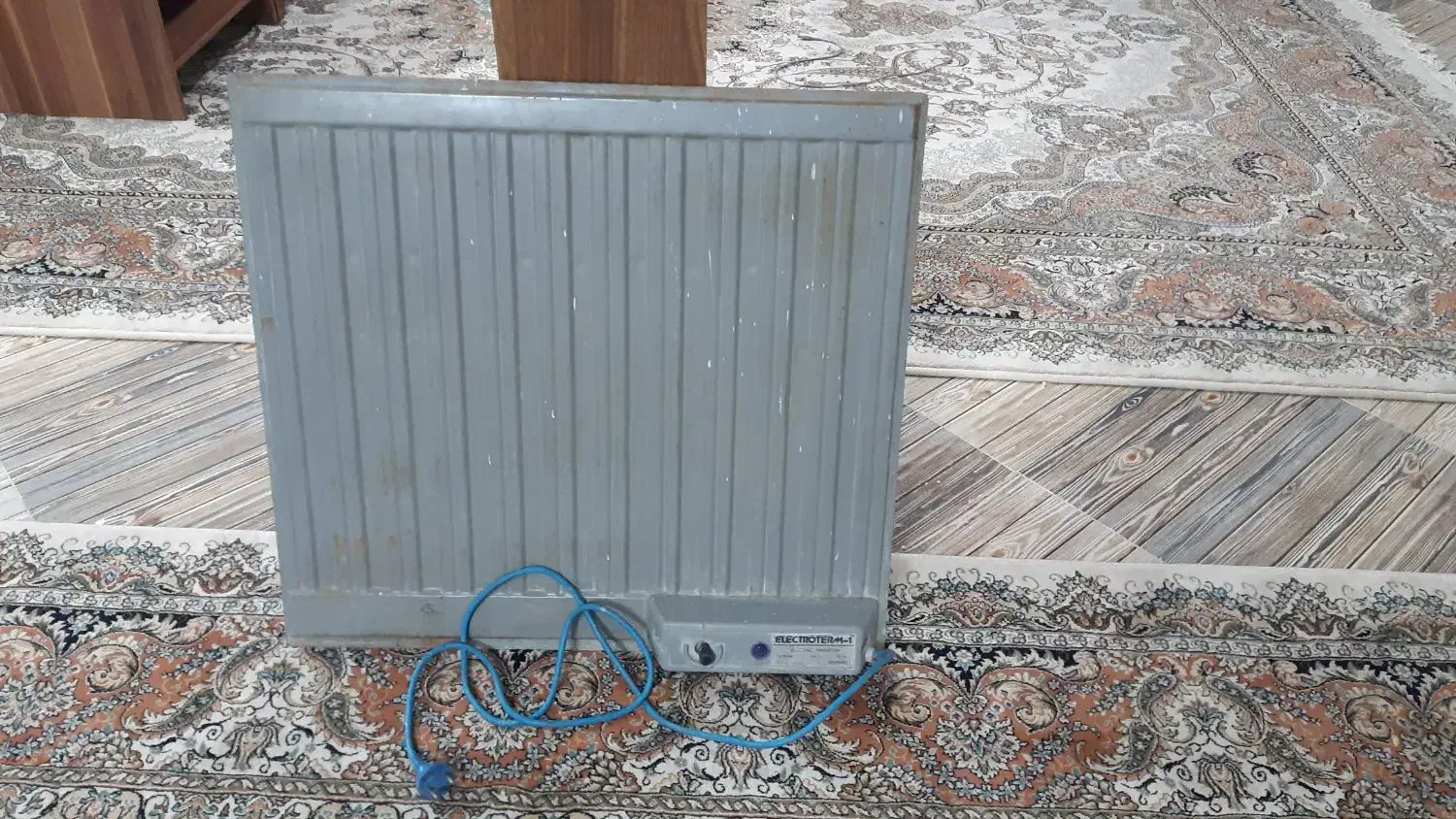 شوفاژ رادیاتور برقی روغنی آلمانی|بخاری، هیتر، شومینه|کاشمر, |دیوار