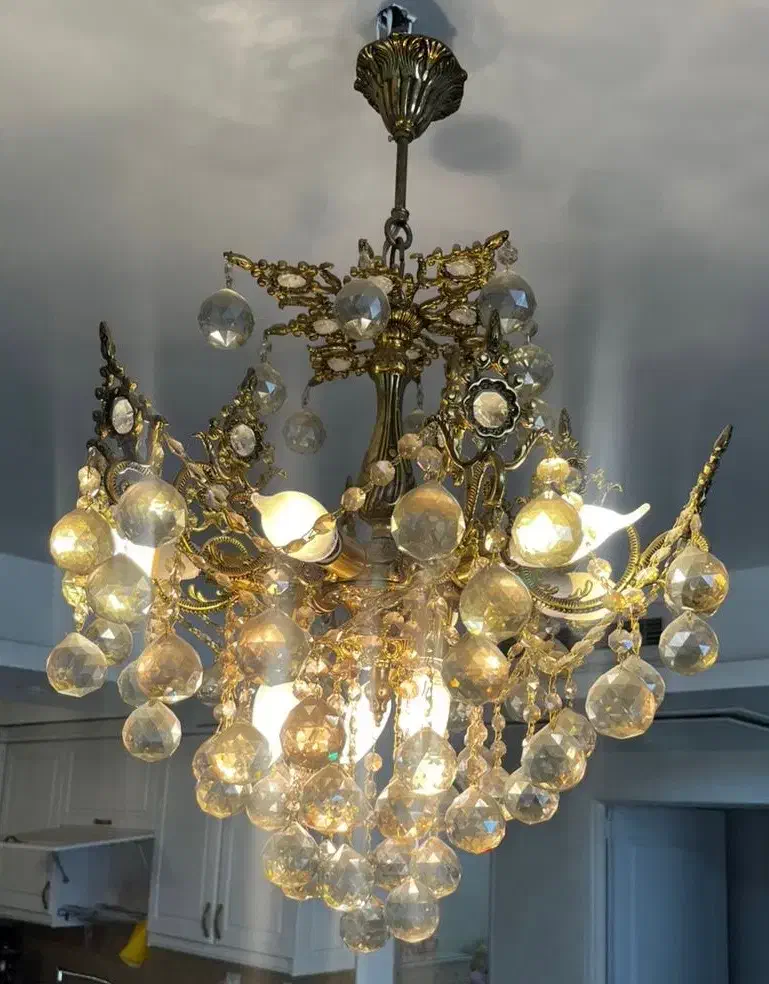 لوستر برنز|لوستر و چراغ آویز|حمیدیا, |دیوار