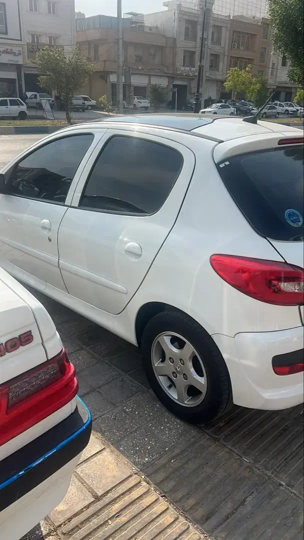 ۲۰۷ پانا دندهای مدل ۱۴۰۳ تمیز و صفر|خودرو سواری و وانت|شیراز, فرگاز|دیوار