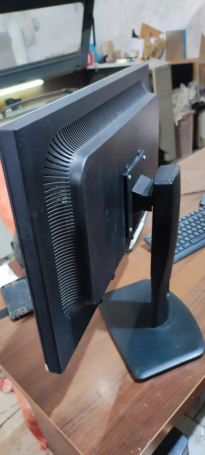 مانیتور hp 24|قطعات و لوازم جانبی رایانه|مشهد, شهرک مهر آباد|دیوار